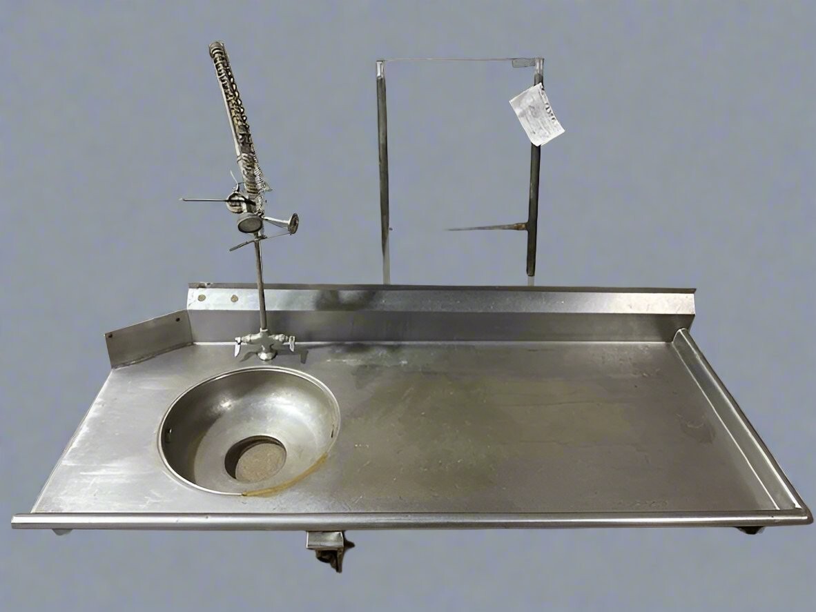 HEAVY DUTY STAINLESS STEEL RIGHT SIDE DIRTY TABLES WITH SINK FOR DISH WASHER