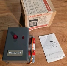 HONEYWELL R8184G-1138 / R8184G1138 Protectorelay Oil Burner Control