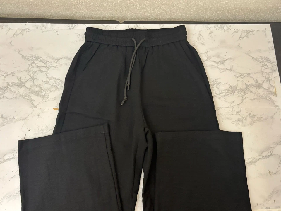 Halara Flex High Waisted Pocket Wide Leg Waffle Work Pants Size S Petite Black - Image 3 of 4