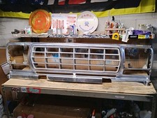 1978 - 1979 Ford Bronco F-100 F150 F-250 F-350 Oem Front Grille Shell Grill 78 1978 - 1979 Ford Bronco F-100 F150 F-250 F-350 Oem Front Grille Shell Grill 78