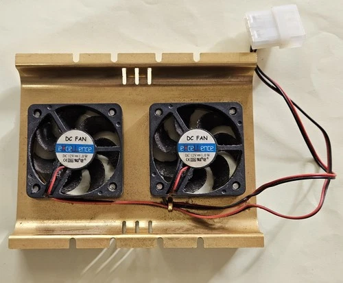 Hard drive cooling fans