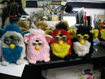 4 working furbies + 4 FURBLETS