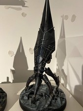 Mass Effect Sovereign Reaper 18.5 Statue
