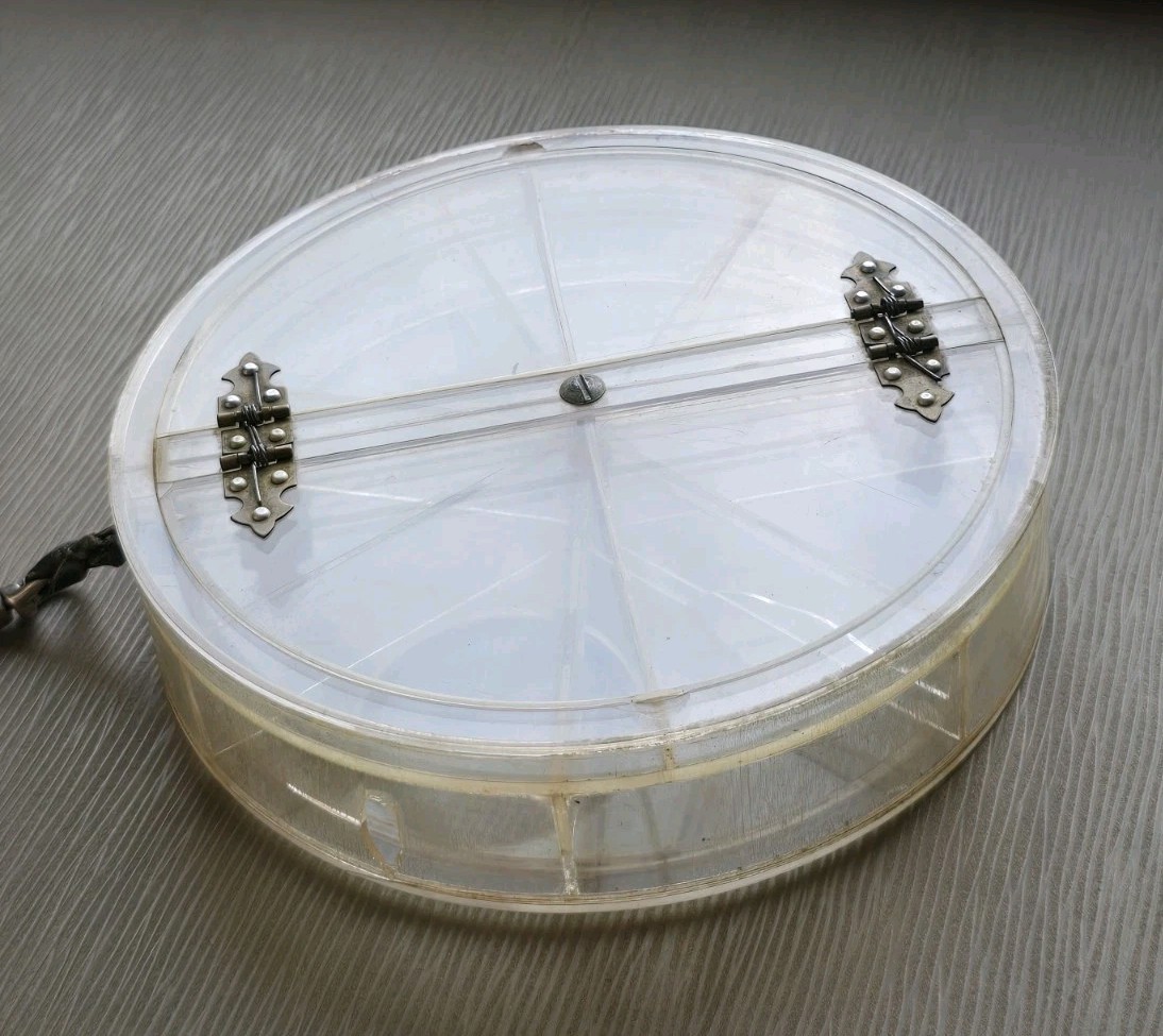 Charlie Fox Pennsylvania Fly Fisherman Custom Made Round Lucite Fly Box