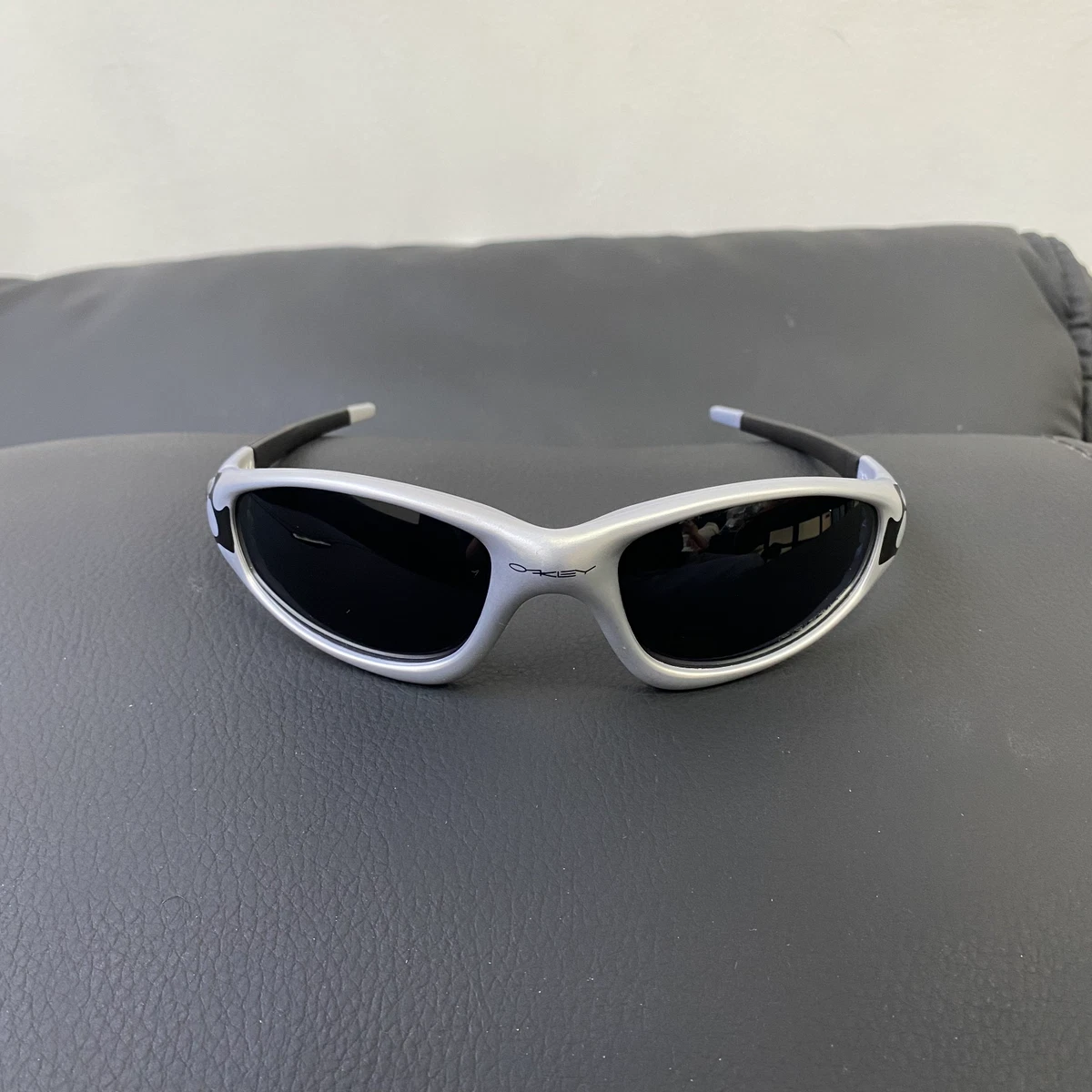 25+ Oakley Silver with Vintage Sunglasses for Men for sale