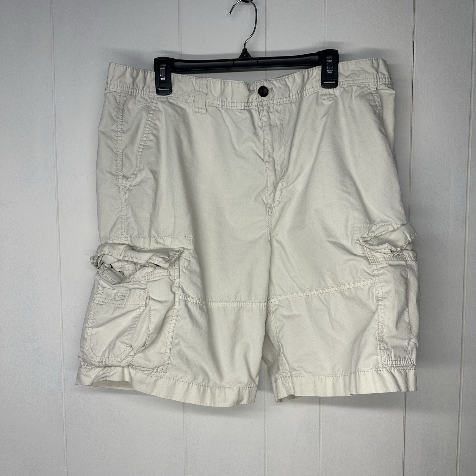 Chaps Men’s Cargo Shorts Size 42 Beige Khaki Cotton Casual Pockets