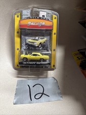 Greenlight 1:64 1968 Plymouth Road Runner Muscle Car Garage Series 5