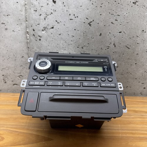 2006 2007 2008 Ridgeline 6 Disc CD Receiver XM 39100-SJC-A100 w bracket & Cubby