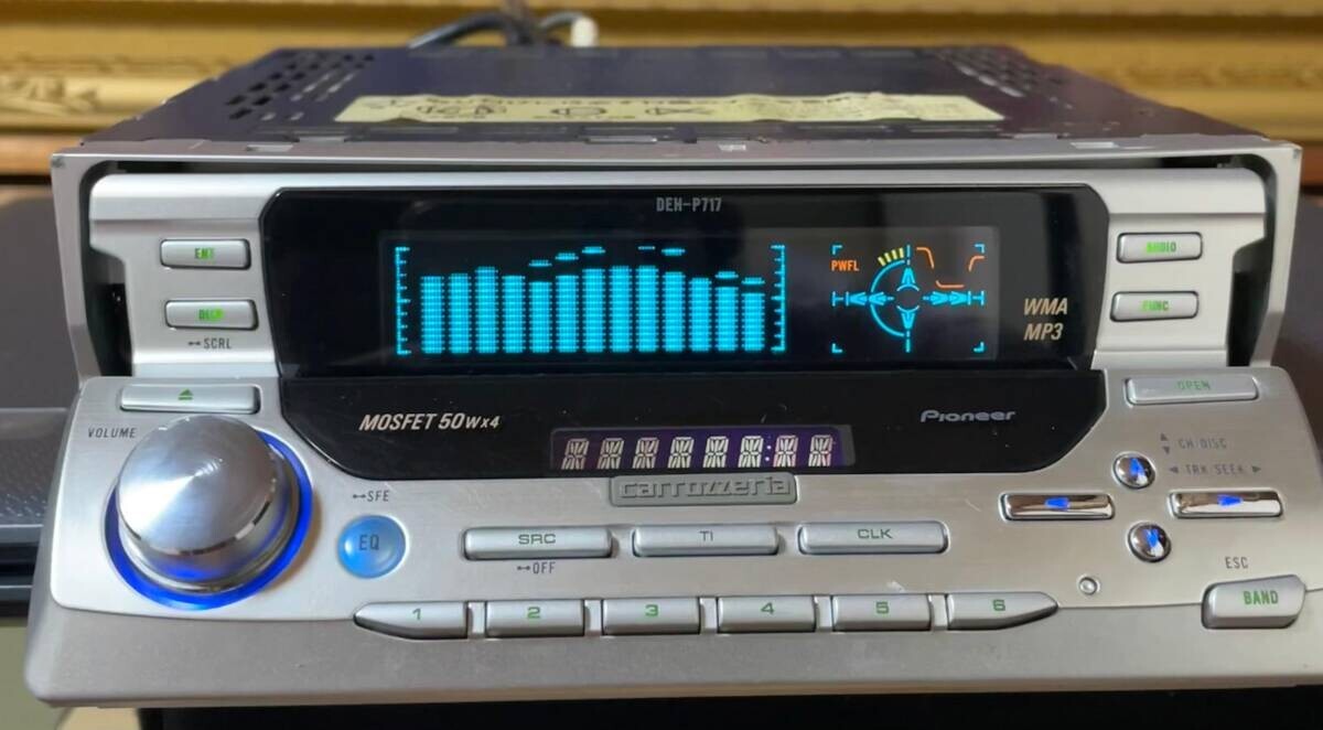 Pioneer Carrozzeria DEH-P717 ヘッドユニット Pioneer CARROZZERIA Deh-p717 Dual Face CD Main Unit Car