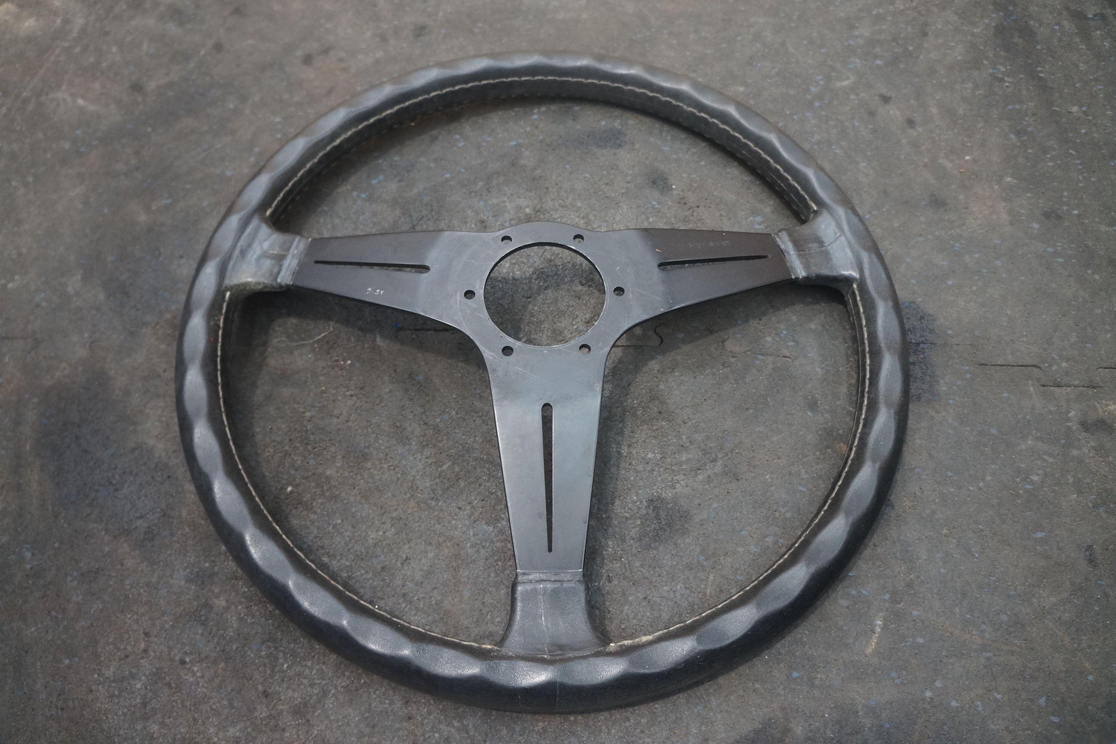 Nardi Steering Wheel Driver Black 116603 116084 OEM Ferrari Mondial 1982