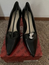 GUESS Leather Rolene2 Heels Pumps Sz 6.5M