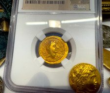 "JULIUS CAESAR" ROMAN IMPERATORIAL 44BC AUREUS NGC CH VF ANCIENT COINS AUGUSTUS