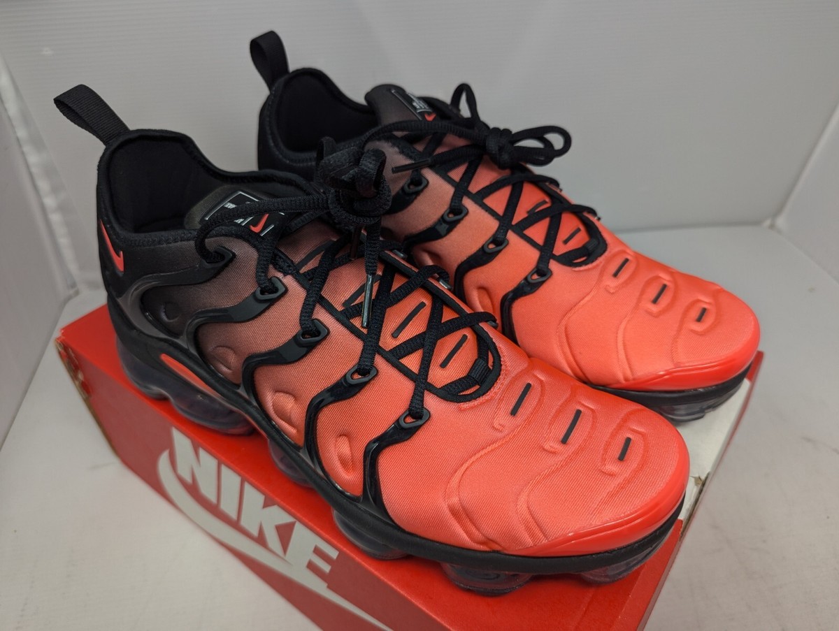 vapormax plus orange crimson