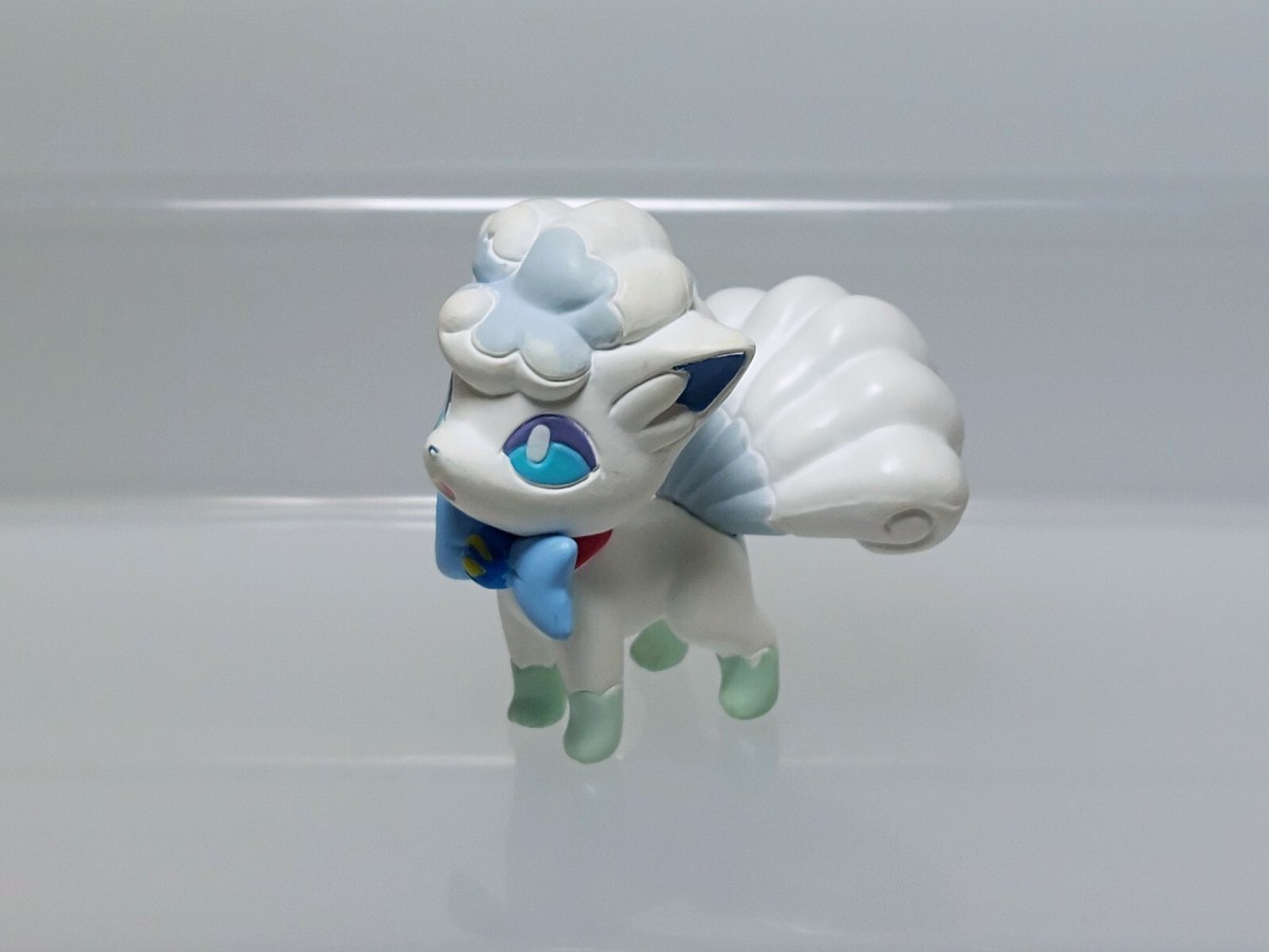 Alolan Vulpix Ultra Guardians Pokemon Moncolle Ex Figure Takara