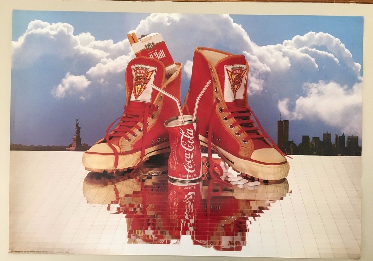 LEISURE TIME IN NEW YORK,COCA COLA,PALL MALL, AUTHENTIC 1980's