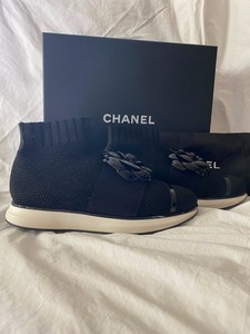 chanel sneakers size 7