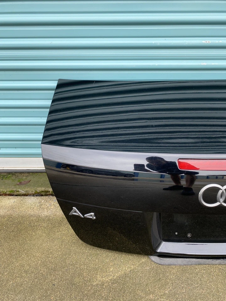 01-05 Audi A4 B6 Convertible Tapa de maletero trasero negro OEM Foto 2 de 4