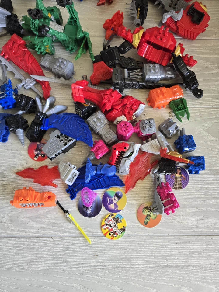 Lote de piezas para figuras de acción Hasbro Power Rangers Dino Fury Zord Link MMPR Foto 2 de 4