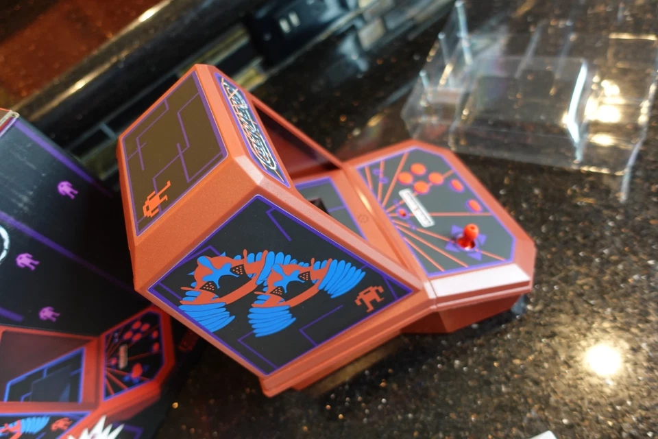 Consola de videojuegos arcade electrónica portátil COLECO BERZERK NUEVA Foto 4 de 4