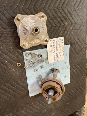 1989 YAMAHA BLASTER 200 FRONT LEFT STEERING KNUCKLE & BRAKE PLATE