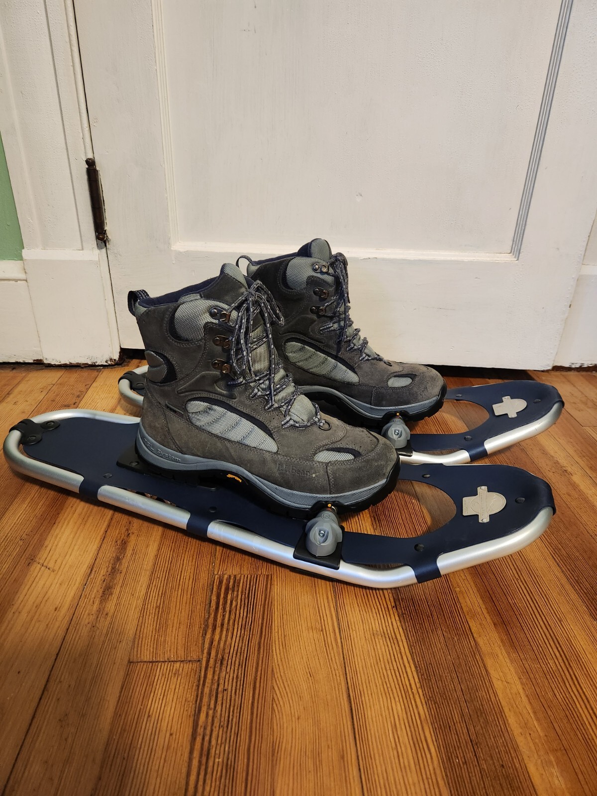 Set of LL Bean Trailblazer 25 Step In Snowshoes & Boots Men Sz 10 MENS Vibram eBay