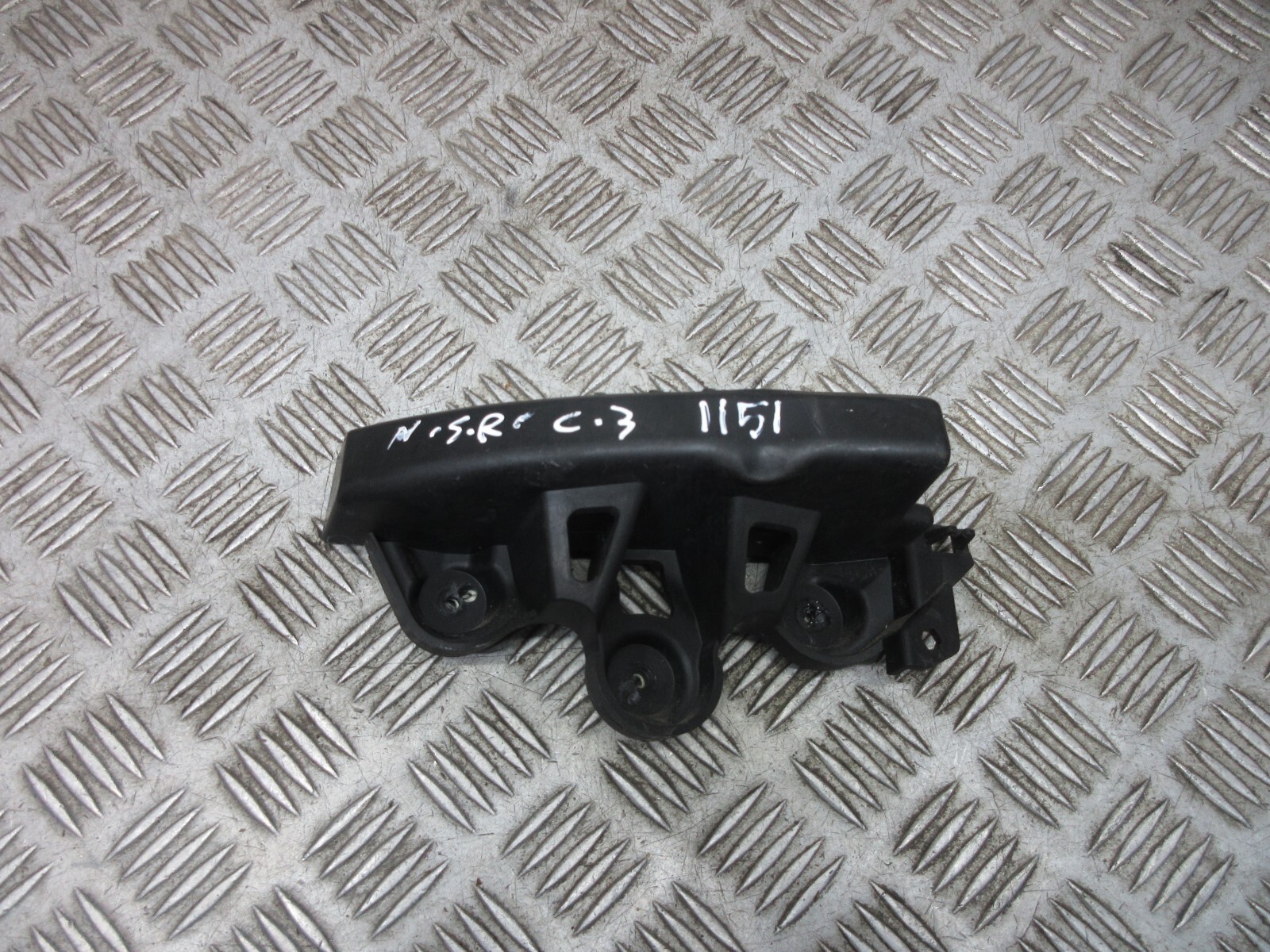 Foto 1 di 7
