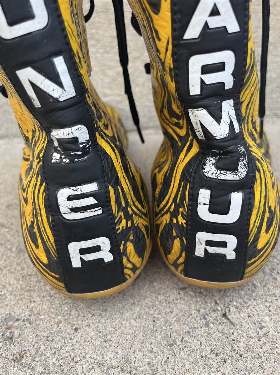 Under Armour UA Highlight LUX MC Football Cleats 1297953-071 Under Armour UA Highlight LUX MC Football Cleats 1297953-071