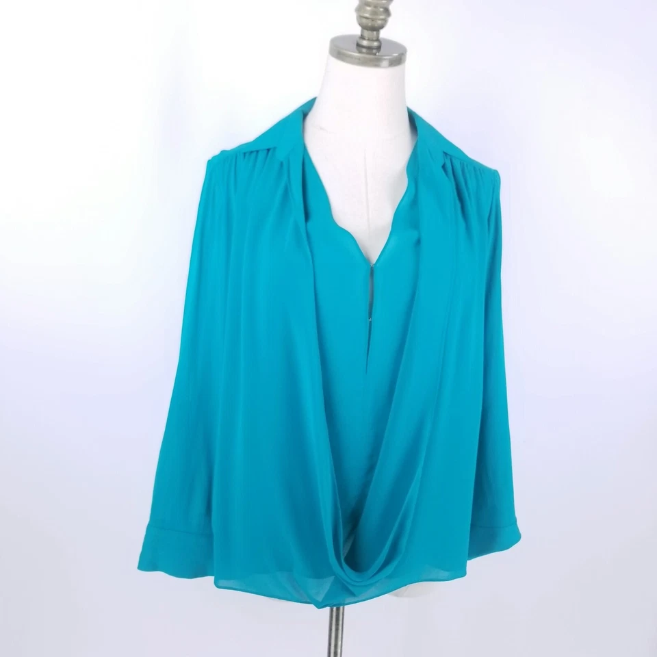 Blusa Alice + Olivia de Stacey Bendet Mezcla Seda Talla M Turquesa Drapeada $288 Foto 2 de 4