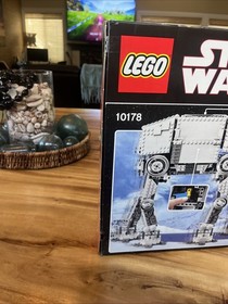 *NEW* LEGO Star Wars 10178 Motorized Walking AT-AT *RETIRED* *CREASES*
