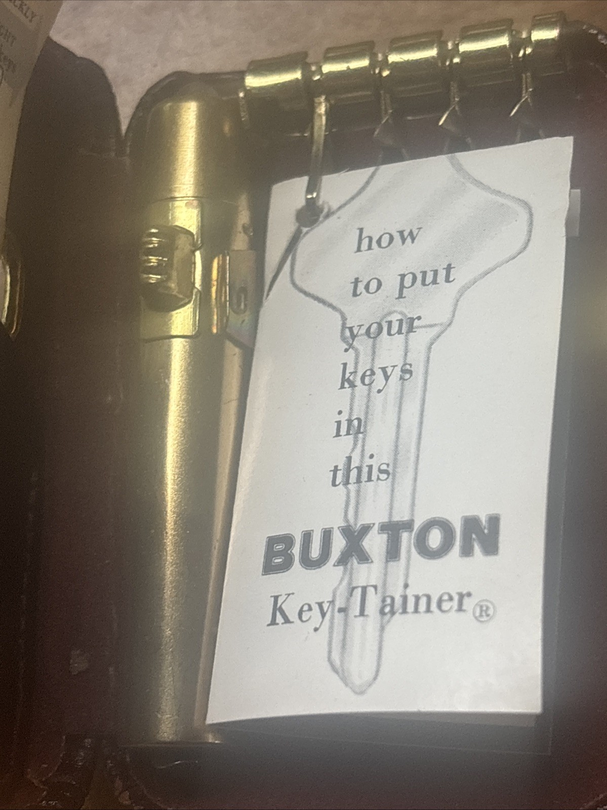 Vtg Buxton Brown Leather Key-Tainer Flashlight Bulb Rare Unused NOS 70s image 6