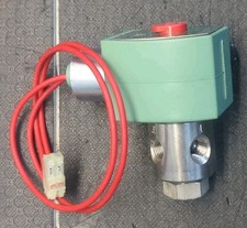 Asco Red Hat 8320G045 3-Way Solenoid Valve 1/8" NPT 24VAC - NOS