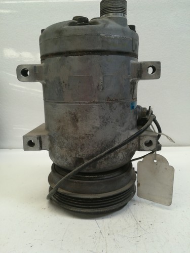 8D0260805 klimakompressor VOLKSWAGEN PASSAT BERLINA 3B2 1996 125059