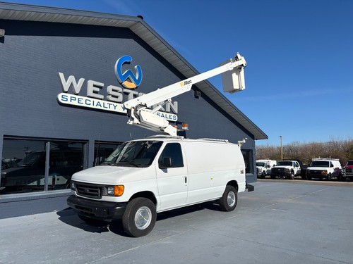 05 Ford E350 Bucket Truck Boom Cargo Altec AT200 Low Miles