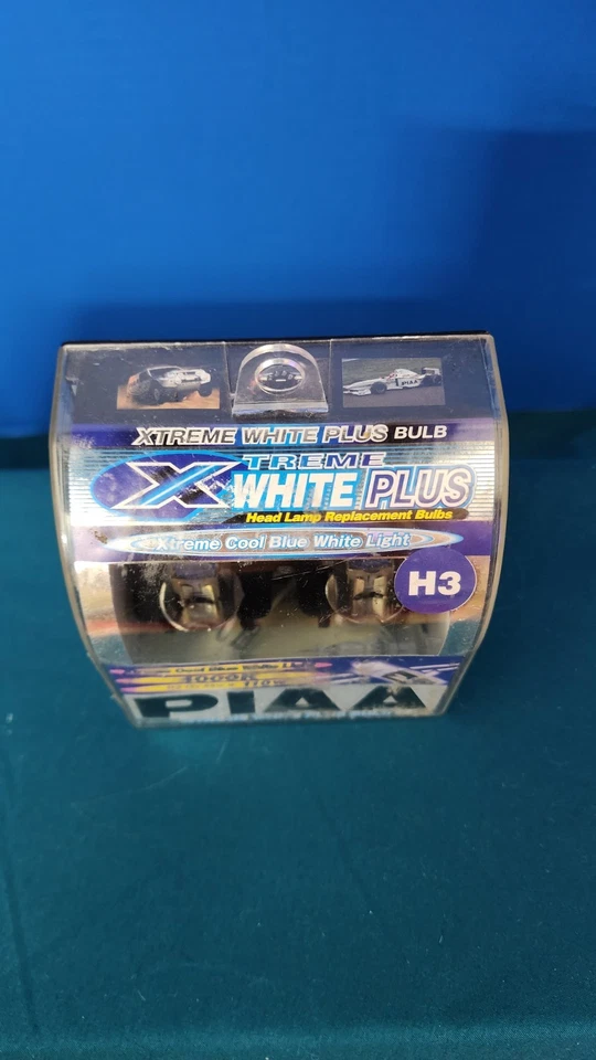 PIAA H3 15223 Xtreme White Plus Light Bulb - Image 2 of 4