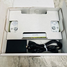 Excellent PS Vita PCH-2000 Lime Green White  Tested