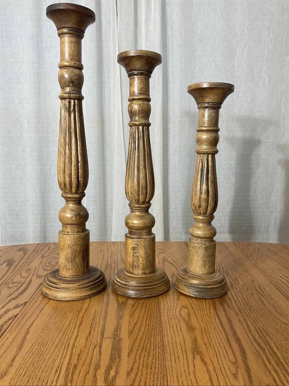 Tall Set Of 3. 24&rdquo; 21&rdquo; 18&rdquo; Benzara