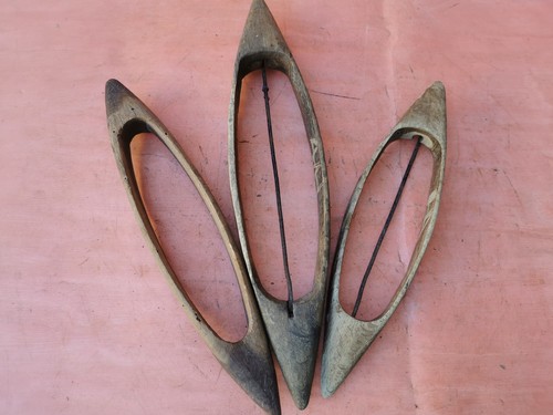 OLD WOODEN PRIMITIVE HAND MADE WOODEN PARTS OF WEAVING LOOM THREAD POOL - Picture 20 of 21