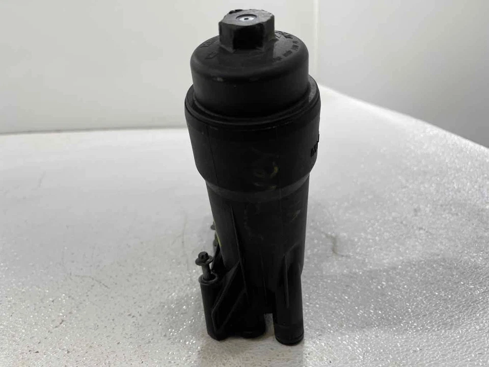 Carcasa de filtro de aceite Dodge Journey 2012 2013 2,4 L con enfriador de aceite OEM Foto 3 de 4