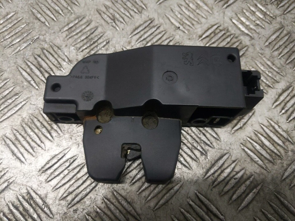 PEUGEOT 407 SW SPORT HDI НЕДВИЖИМОСТИ 5DR 2004-2011 ЗАМОК ЗАДНЕЙ ДВЕРИ МЕХАНИЧЕСКИЙ ЧЕРНЫЙ - Изображение 3 из 4