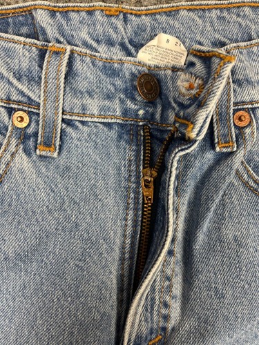 Vintage Levis 550 Jeans Adult 31x30 Relaxed Fit Light Wash Red Tab Mens NWT - Picture 5 of 19