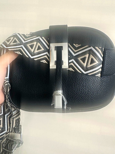 Black Pebbled Faux Leather Crossbody Bag Double Zip Adjustable Geometric Strap