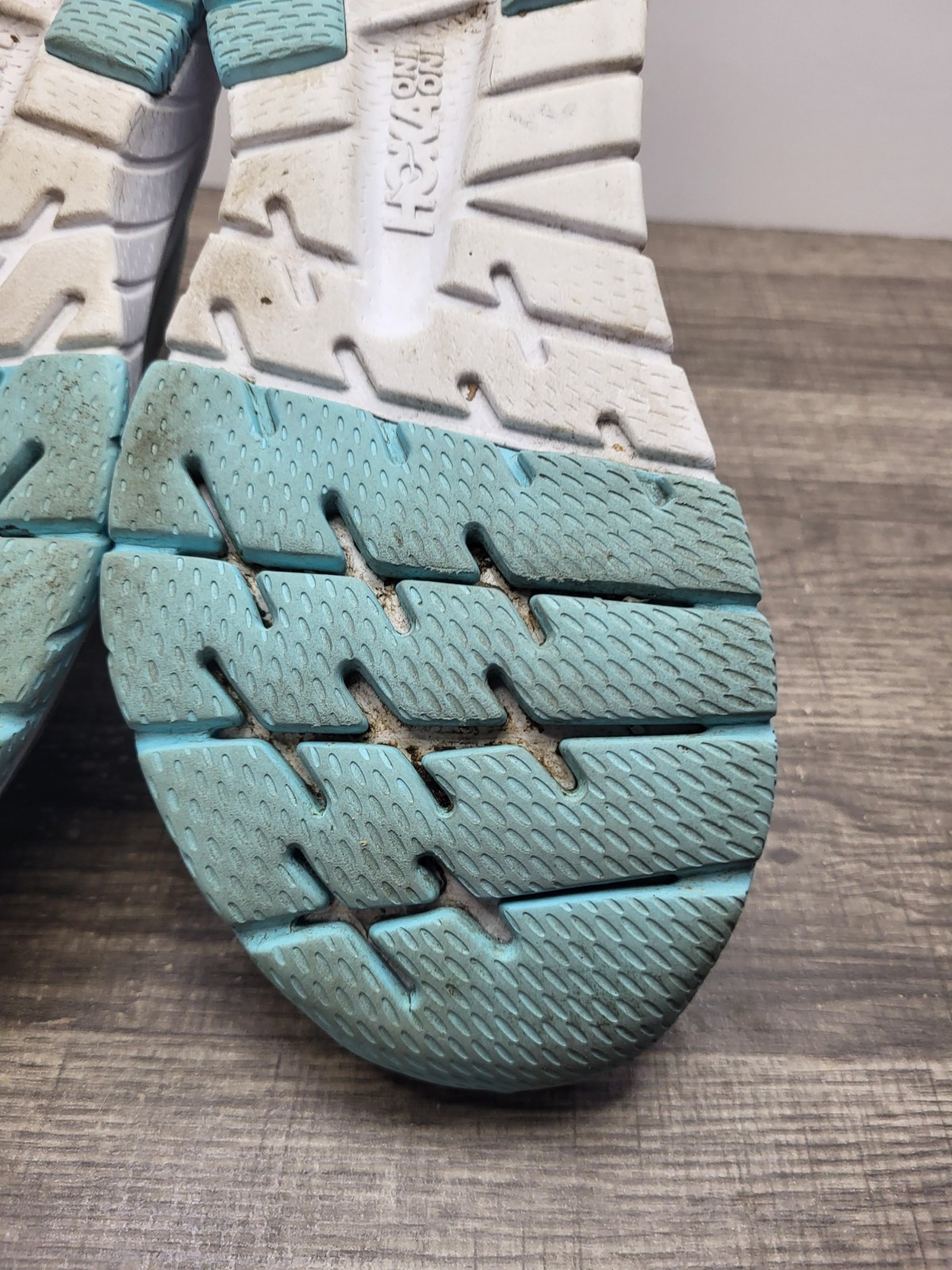 HOKA ONE Cavu 3 Women's Road Running Shoes Size 6 thumbnail 8