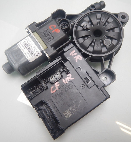 VW PASSAT 3C B7 / Kombi / FENSTERHEBERMOTOR / vorne rechts / 3AA959702A (CF87)