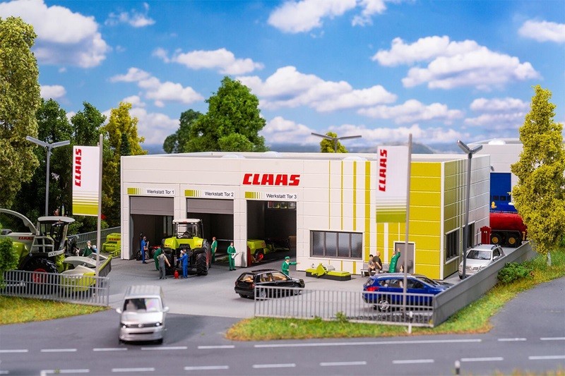 Faller 130121 - 1/87 / H0 Claas Agricultural Workshop - New