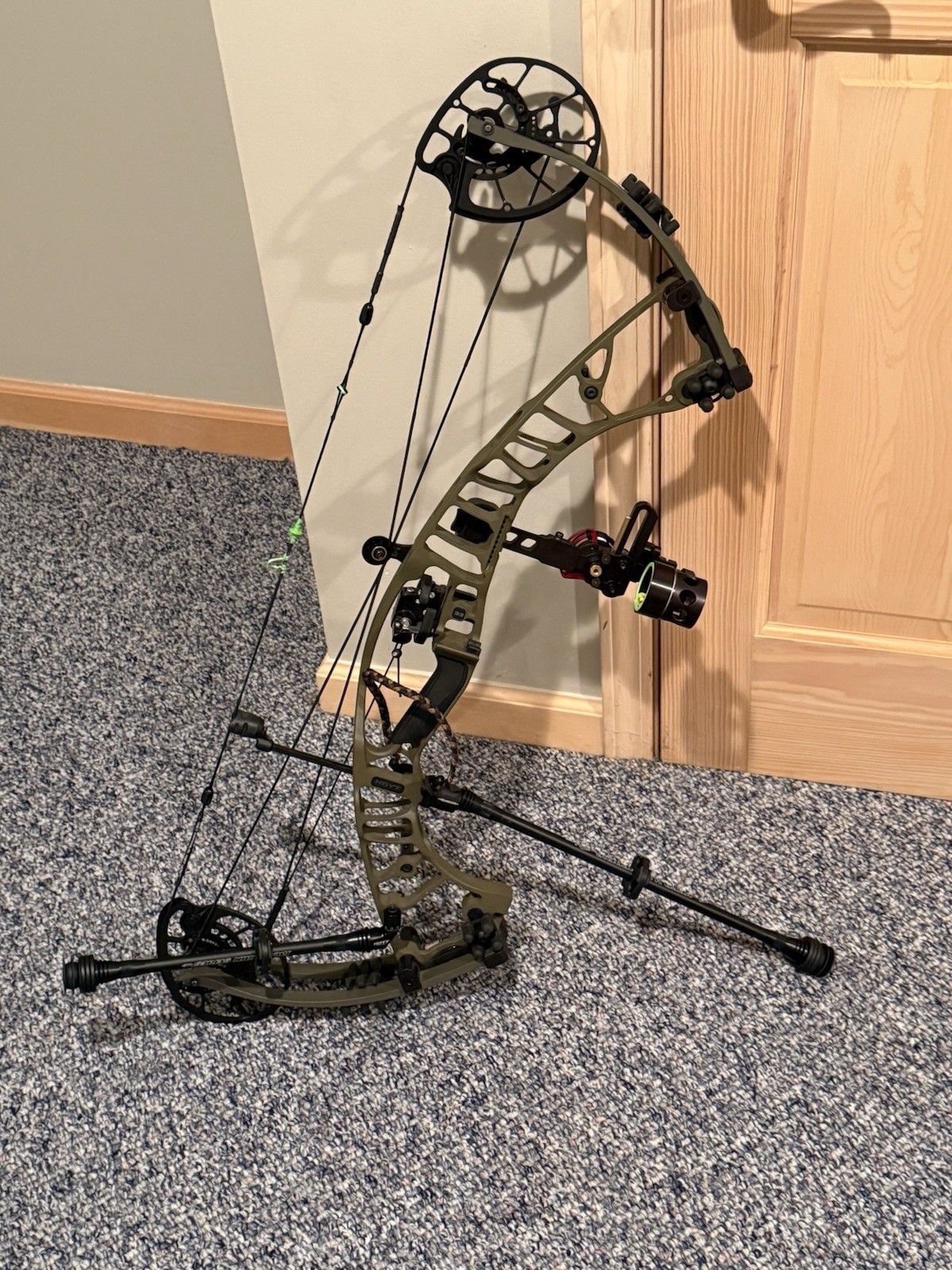 Hoyt Ventum Pro 33 Compound Bow 60-70lbs