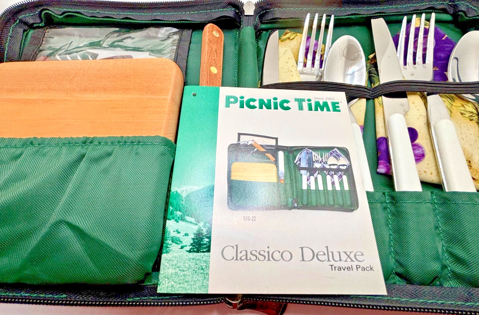 Picnic Time CLASSICO DELUXE Travel Set Tote For 2 Wine & Cheese Lovers