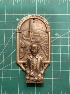 Antique Brass Where Shakespeare Sleeps Door Knocker Good Conditon William