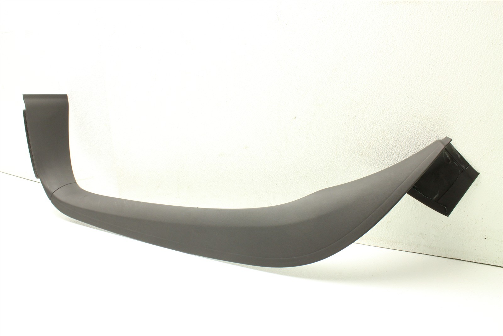 McLaren Artura 2025 Left Scuff plate P/N 16NB610CP