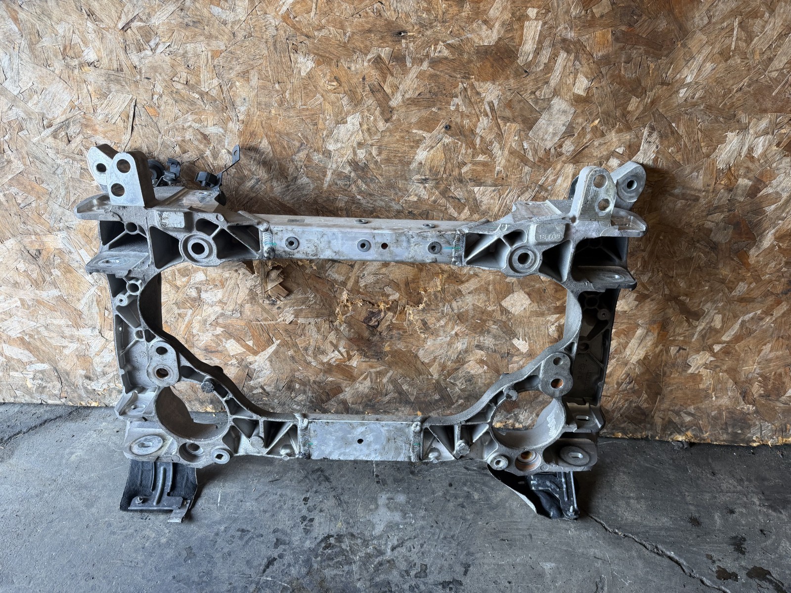 MASERATI GHIBLI OEM 17-21 RWD FRONT SUSPENSION SUBFRAME CRADLE CROSSMEMBER