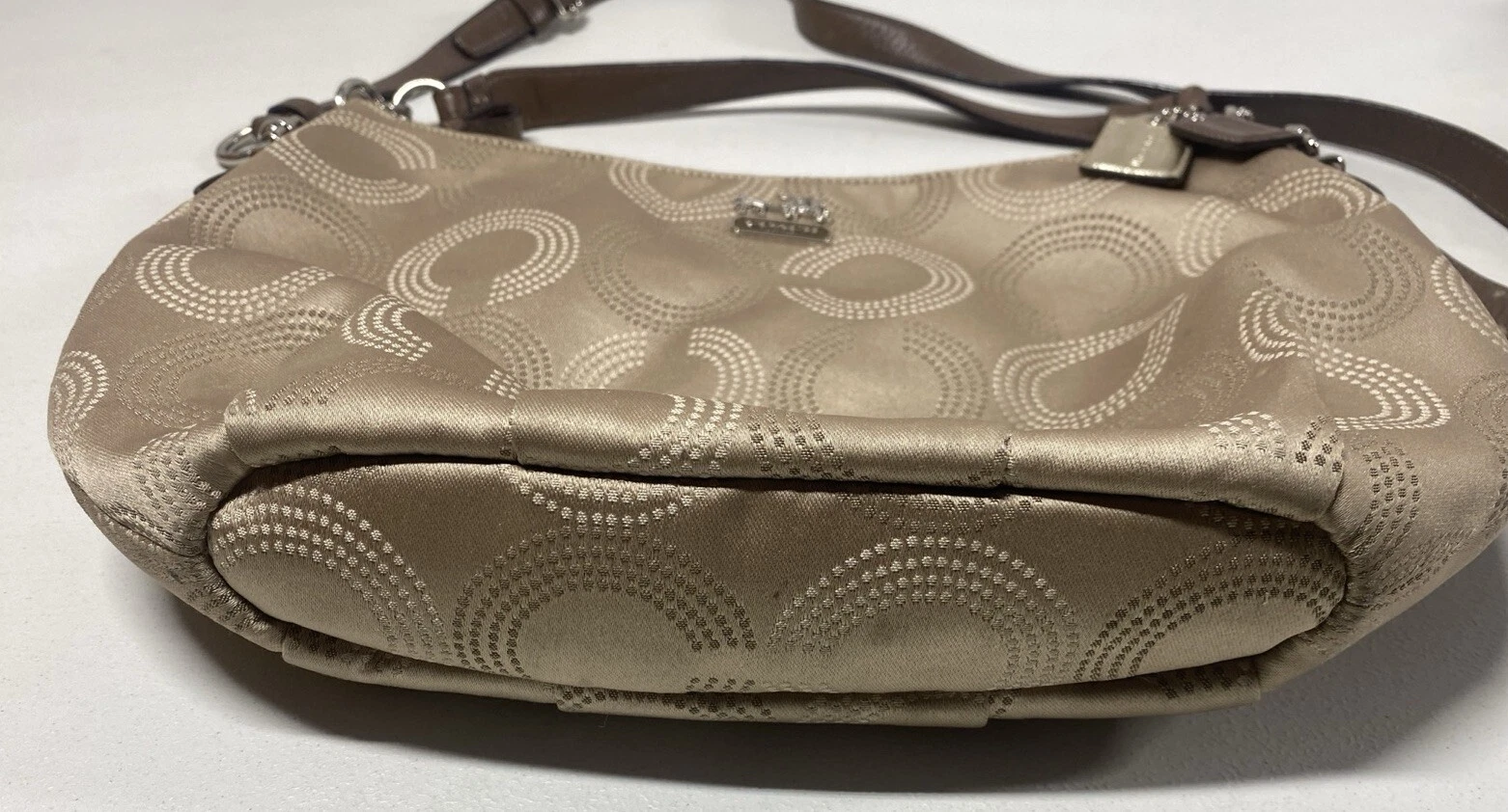 Borsa a tracolla Hobo originale vintage Coach Madison marrone chiaro Jacquard F15929